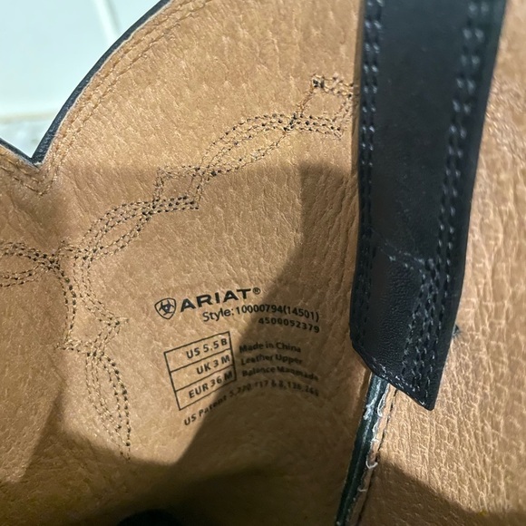 Ariat Black Boots Western Womens Size 5.5 - Picture 6 of 7